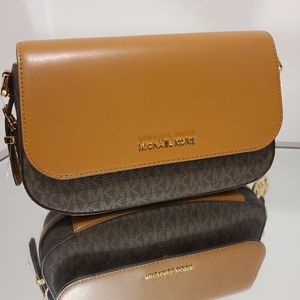 Michael Kors crossbody